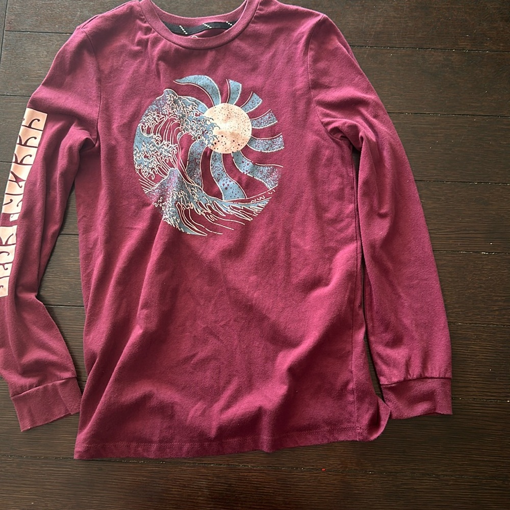 Maroon long sleeve boys T-shirt size XL/16